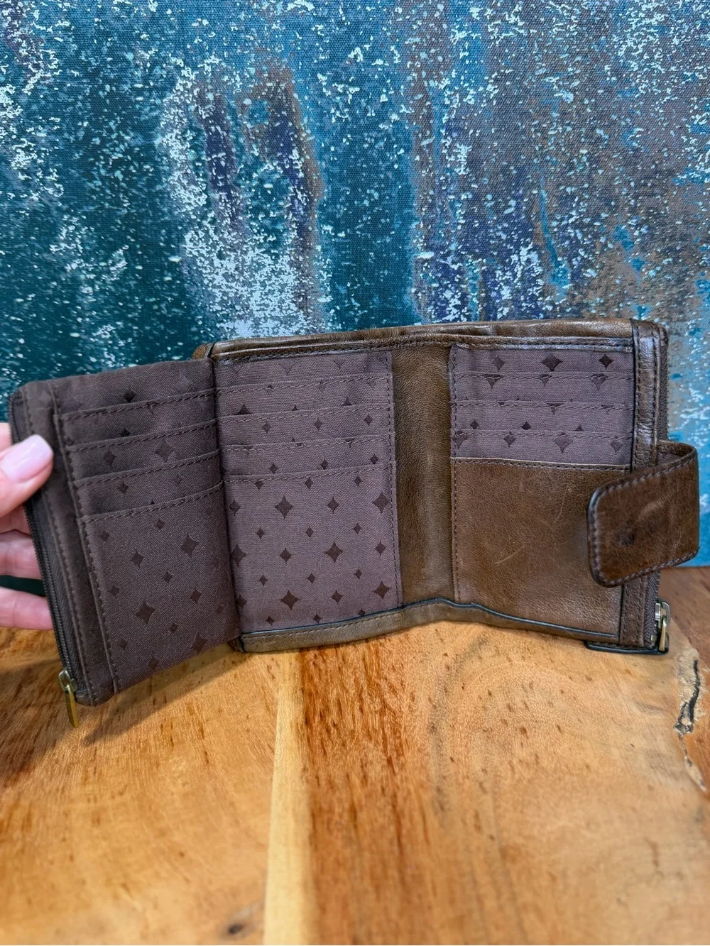 Fossil Rugged Vintage “Long Live Vintage 1954” Emory Brown Leather Wallet